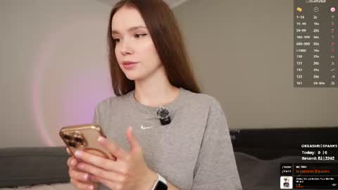 Snapshot of bunny_marthy chatting on 08.01.26 Maddie Next stream online show from 08.01.26