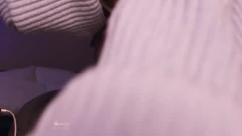 B U N N Y online show from 11.20.25