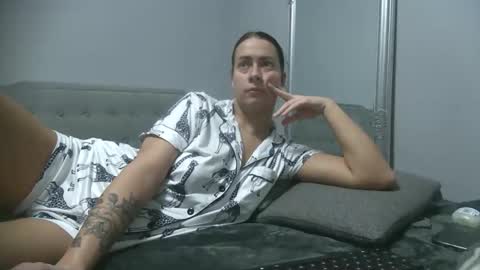 bunnyela online show from 01.11.26