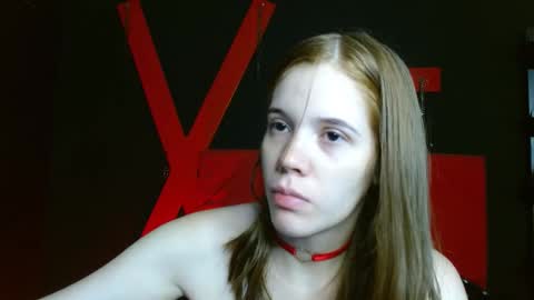 Snapshot of bunnyleahxxx chatting on 01.29.25 ANASTASIA online show from 01.29.25