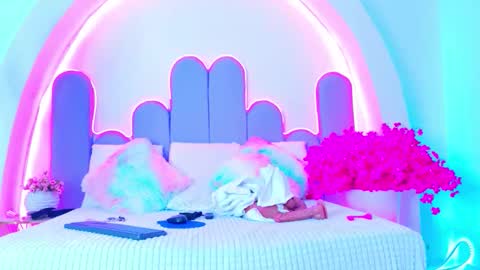 Snapshot of bunnysexyy chatting on 04.16.26 Bunny online show from 04.16.26