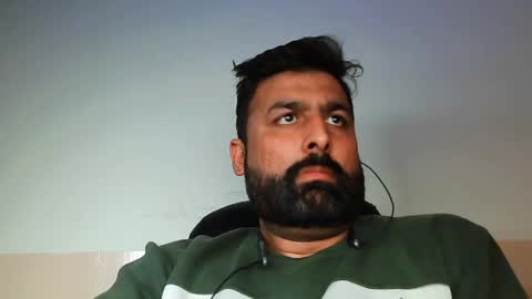 Hairy Arabian online show from 03.09.25