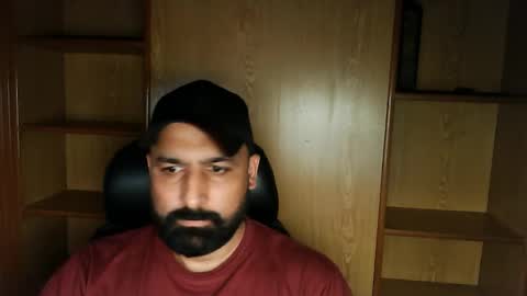 Hairy Arabian online show from 09.13.25