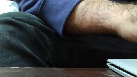 Hairy Arabian online show from 11.30.25