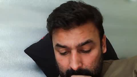 Hairy Arabian online show from 12.14.25