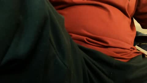 Snapshot of burlymonster chatting on 04.29.26 Hairy Arabian online show from 04.29.26