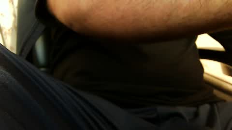 Snapshot of burlymonster chatting on 05.04.26 Hairy Arabian online show from 05.04.26