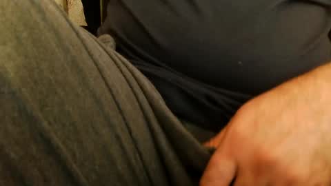Snapshot of burlymonster chatting on 05.06.26 Hairy Arabian online show from 05.06.26