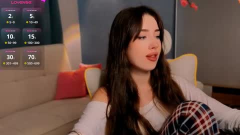 Snapshot of burnflower chatting on 07.17.26 Amelia online show from 07.17.26
