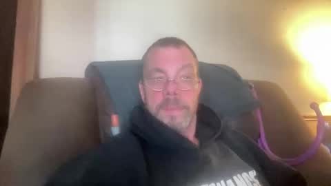 Snapshot of bushbeautician chatting on 02.02.25 bushbeautician online show from 02.02.25