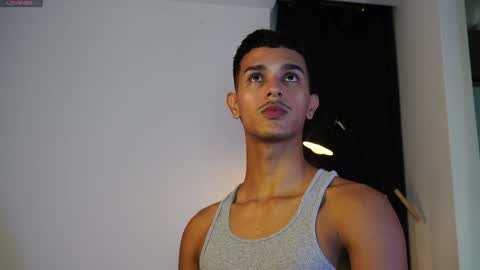 Buster independent model online show from 04.07.26