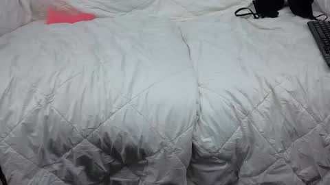 Snapshot of bustinbob chatting on 09.26.25 bustinbob online show from 09.26.25