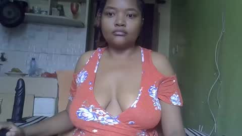 busty kenzi online show from 04.20.26