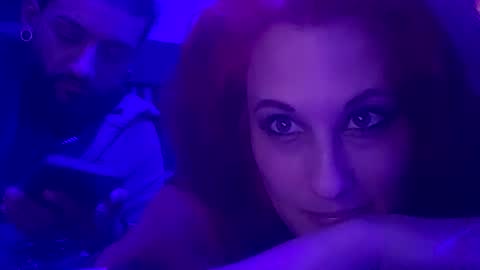 busybee83 online show from 02.08.25