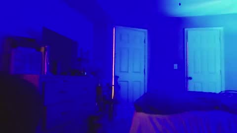 busybee83 online show from 01.07.26