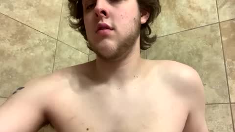 Snapshot of buttcheek18 chatting on 02.15.25 John online show from 02.15.25