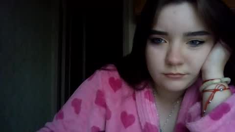 Snapshot of butterfly18988 chatting on 10.29.25 butterfly18988 online show from 10.29.25