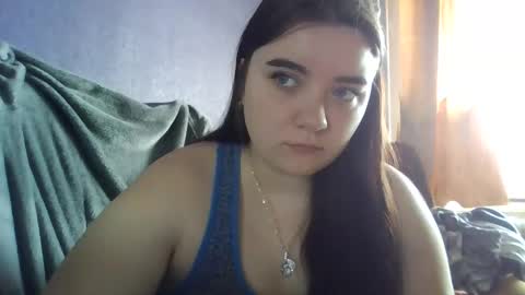 Snapshot of butterfly18988 chatting on 11.21.25 butterfly18988 online show from 11.21.25