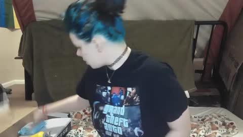 Snapshot of bvnny420 chatting on 12.16.24 River online show from 12.16.24