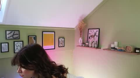 Kira online show from 03.13.26