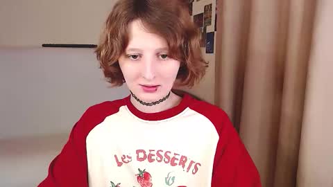 Snapshot of c0ralynx chatting on 10.28.25 C0ralynx online show from 10.28.25