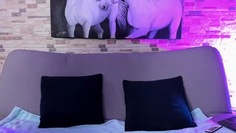 Alexis  Eric - Independent Model online show from 01.05.25