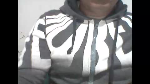 Snapshot of cachito83915 chatting on 02.25.26 Cachudosexy online show from 02.25.26