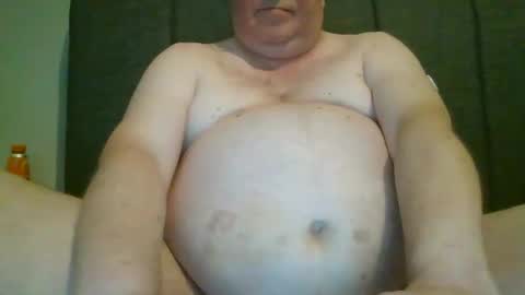 caerphillyphil online show from 04.17.26