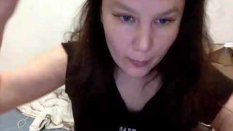 Snapshot of caffeinated_lamb chatting on 10.04.25 Lamb online show from 10.04.25