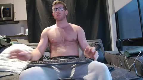 Snapshot of calfurey chatting on 11.09.25 calfurey online show from 11.09.25