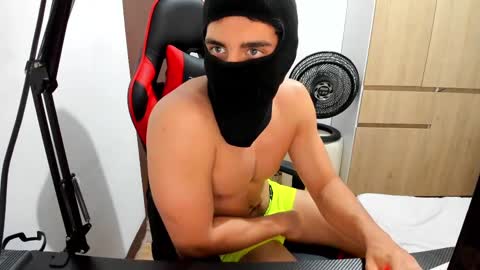 calihotcaliente27 online show from 02.26.25