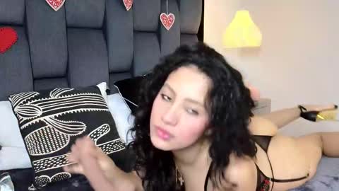 Snapshot of calipso_parisi chatting on 02.14.26 Calipso Parisi online show from 02.14.26