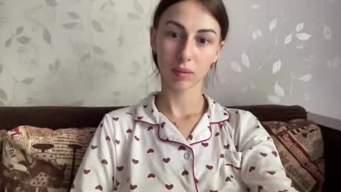 Snapshot of call_me_dad_ chatting on 12.22.24 Anna online show from 12.22.24