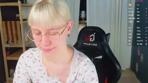 Snapshot of call_me_heaven chatting on 02.12.26 Good girl Ann online show from 02.12.26