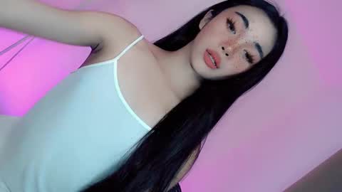 Snapshot of call_me_nina chatting on 04.30.26 call_me_nina online show from 04.30.26