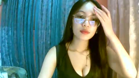 Freya online show from 10.11.25