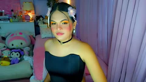 Snapshot of callme_mia chatting on 03.25.26 Mia online show from 03.25.26