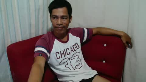Snapshot of callme_pogs chatting on 02.22.25 callme_pogs online show from 02.22.25