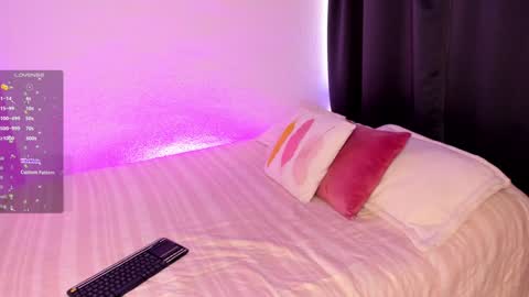 Snapshot of callme_val chatting on 01.20.25 Val online show from 01.20.25