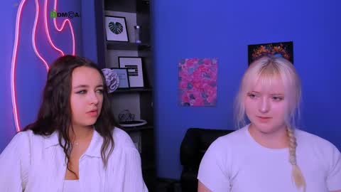 Snapshot of callmevivien chatting on 04.03.26 callmevivien online show from 04.03.26