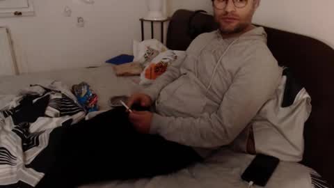 Calvinjohnlad online show from 11.10.25