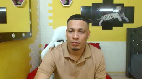 Snapshot of cam_xman chatting on 05.07.26 cam_xman online show from 05.07.26