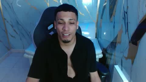 Snapshot of cam_xman chatting on 05.22.26 cam_xman online show from 05.22.26