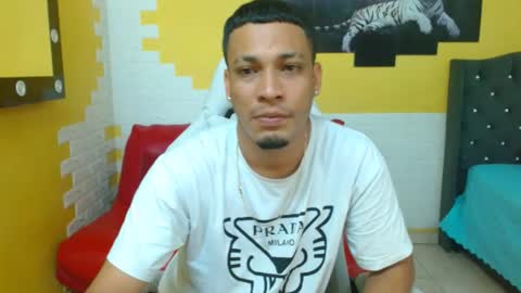 Snapshot of cam_xman chatting on 05.22.26 cam_xman online show from 05.22.26