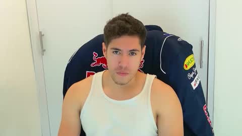 camara110 online show from 11.29.25