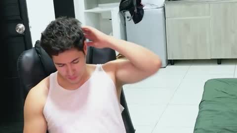 camara110 online show from 04.22.26