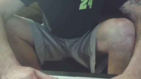 Chillaxin lets talk  online show from 01.26.25