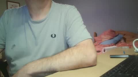 Snapshot of cambsuk chatting on 11.14.25 cambsuk online show from 11.14.25