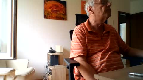 Snapshot of camcologne chatting on 07.18.26 camcologne online show from 07.18.26