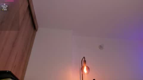 Cameron online show from 11.25.25